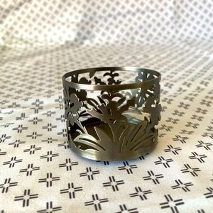 Decorative candle holder!